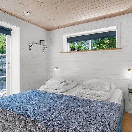 Stanko - 300m From The Sea By Interhome *
